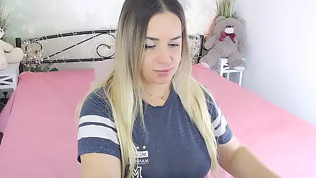 MilenaMiler X online show from March 2025 07:35:01 PM