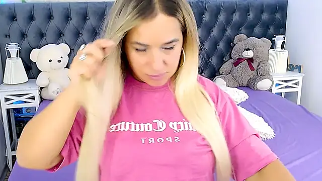 MilenaMiler X online show from September 2025 07:17:02 PM