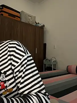 Lilisa miu online show from March 2026 03:04:01 PM