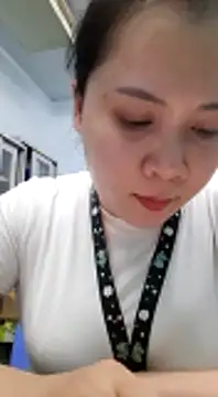 Benlla2802 online show from December 2024 07:32:01 PM