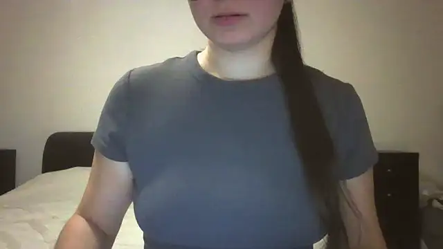 VanesaJewelz online show from December 2024 04:47:02 PM