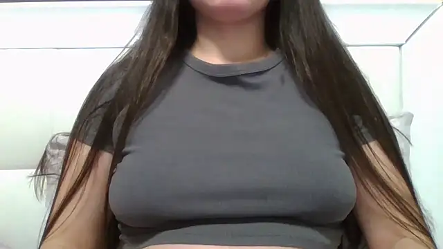 VanesaJewelz online show from November 2025 09:57:02 PM