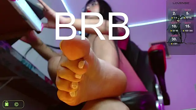 Miss scarllet  online show from February 2025 01:11:02 PM