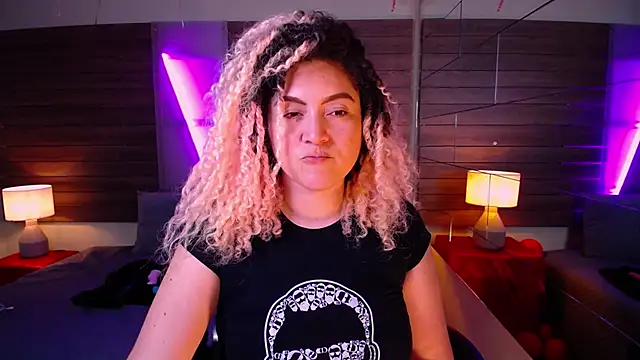 Kateryn  online show from March 2025 08:37:02 PM