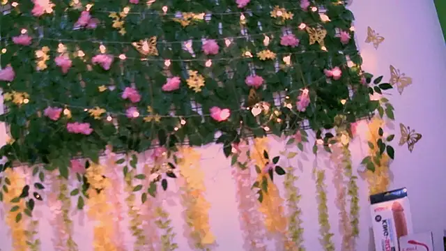 Snapshot of Crysrus chatting on January 2025 12:52:02 AM Crysrus online show from January 2025 12:52:02 AM