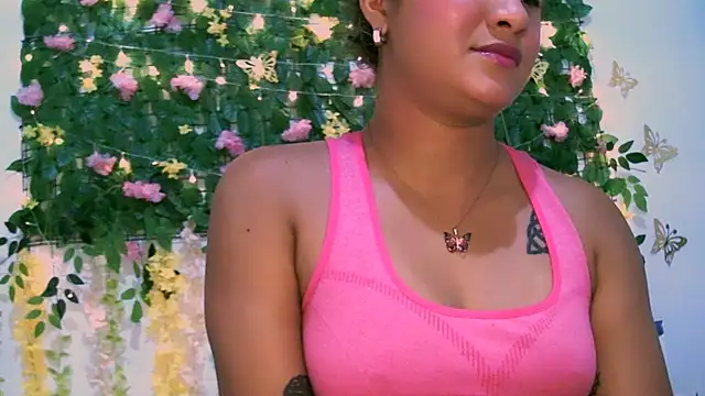 Snapshot of Crysrus chatting on January 2025 01:11:01 AM Crysrus online show from January 2025 01:11:01 AM