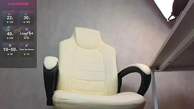 Snapshot of Marietta_Castro chatting on December 2024 05:12:01 PM Marietta Castro online show from December 2024 05:12:01 PM