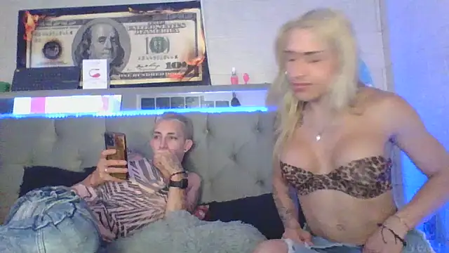 parejacaliente20154 online show from December 2024 03:52:02 AM
