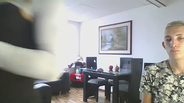 parejacaliente20154 online show from December 2024 07:52:02 PM