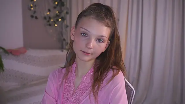 CindyGarrison online show from November 2025 10:32:02 PM