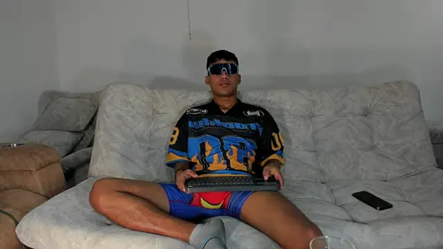 Snapshot of Backsex_boy chatting on May 2026 09:00:01 PM Backsex boy online show from May 2026 09:00:01 PM