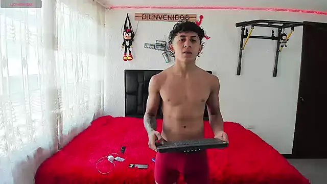 Snapshot of jokergc_2 chatting on December 2024 08:34:01 PM jokergc 2 online show from December 2024 08:34:01 PM