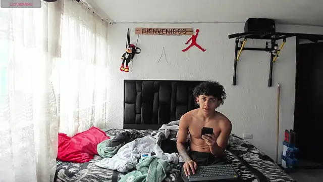 Snapshot of jokergc_2 chatting on February 2025 07:52:02 PM jokergc 2 online show from February 2025 07:52:02 PM