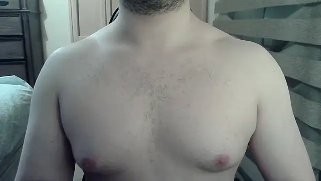 Snapshot of Himbo_fox chatting on May 2026 04:21:01 AM Himbo fox online show from May 2026 04:21:01 AM