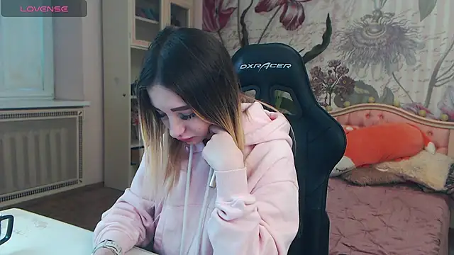 Viky Love  online show from December 2024 06:31:02 AM