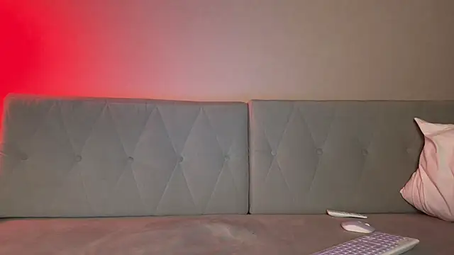 weshycouple online show from March 2026 07:20:02 PM