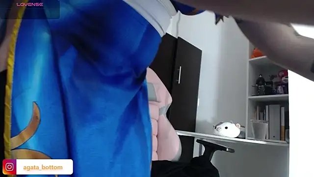 Snapshot of NewAgatha_Bolton chatting on February 2025 04:10:02 PM NewAgatha Bolton online show from February 2025 04:10:02 PM