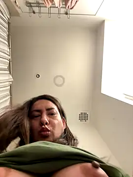 xLadyScarlettx online show from December 2025 04:43:02 AM