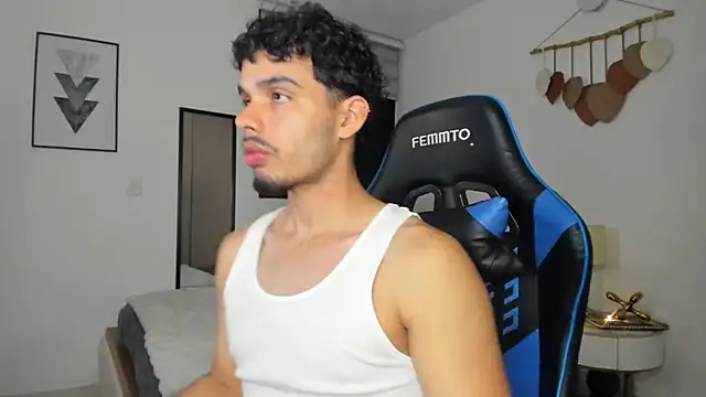 mateoleonee online show from March 2025 01:42:02 AM