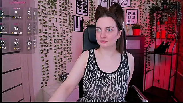 Snapshot of Astarte_Aste chatting on May 2026 11:15:01 AM Astarte Aste online show from May 2026 11:15:01 AM