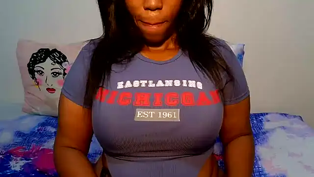 SexyFreaky  online show from February 2025 07:20:01 AM