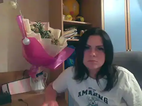 Snapshot of ANASTASIlA chatting on December 2024 10:04:01 PM ANASTASIlA online show from December 2024 10:04:01 PM