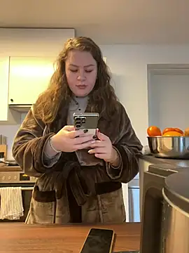 Snapshot of Fancy-Francy chatting on February 2025 08:59:02 AM Fancy-Francy online show from February 2025 08:59:02 AM