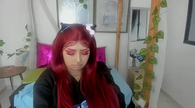 lussyevans24 online show from February 2025 06:58:02 AM