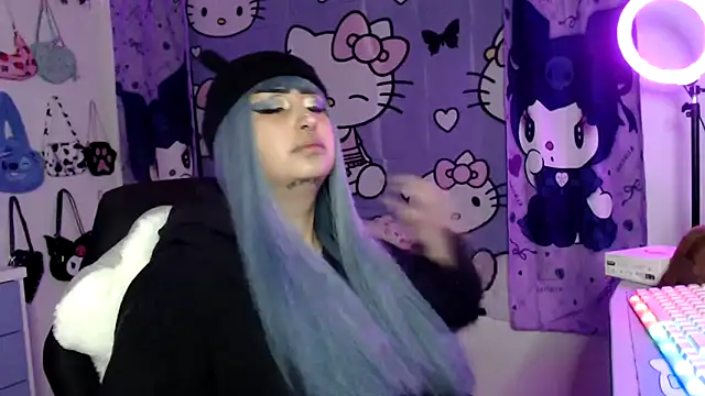 lussyevans24 online show from September 2025 04:51:02 AM