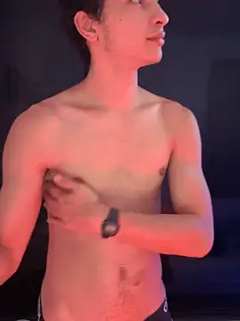 cybercosmiiic online show from February 2025 08:42:02 PM