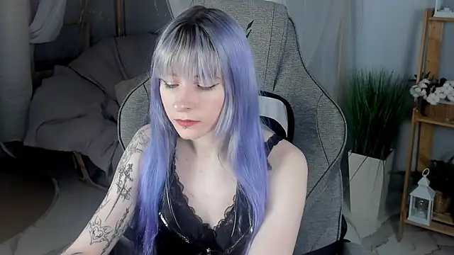 LexiWenford online show from December 2025 12:34:02 PM