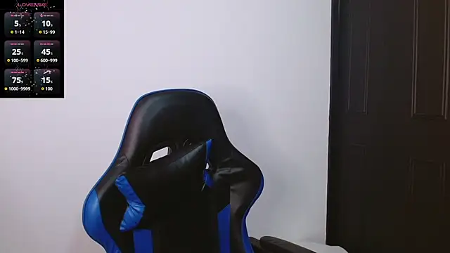 alexaa08 online show from December 2025 11:38:02 AM