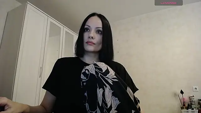 Devil Goddess online show from December 2025 02:02:02 PM