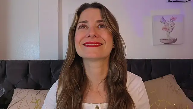 Natasha Kinski online show from September 2025 07:59:01 PM