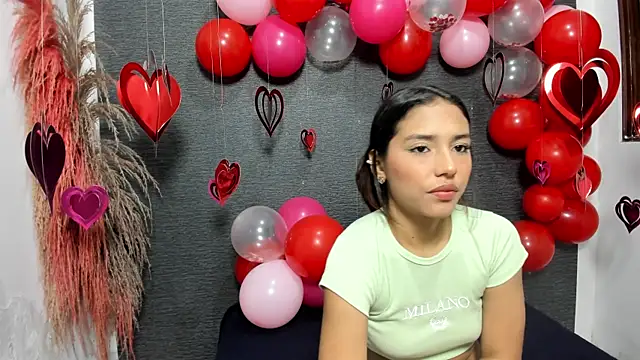 Snapshot of monse_02 chatting on February 2025 01:38:01 PM monse 02 online show from February 2025 01:38:01 PM