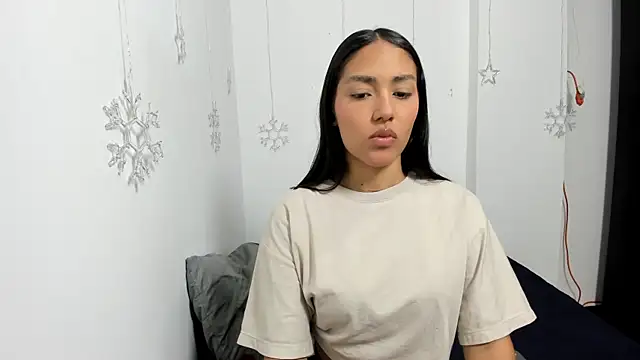 Snapshot of monse_02 chatting on December 2025 12:53:02 PM monse 02 online show from December 2025 12:53:02 PM