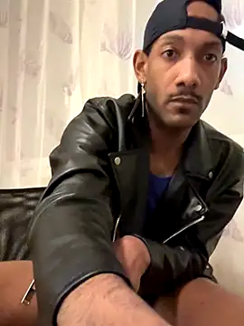 Snapshot of esteraulxxx chatting on September 2025 06:11:02 PM esteraulxxx online show from September 2025 06:11:02 PM