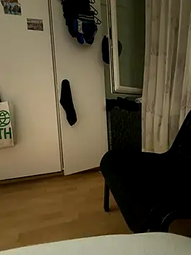 Snapshot of esteraulxxx chatting on September 2025 07:19:02 PM esteraulxxx online show from September 2025 07:19:02 PM