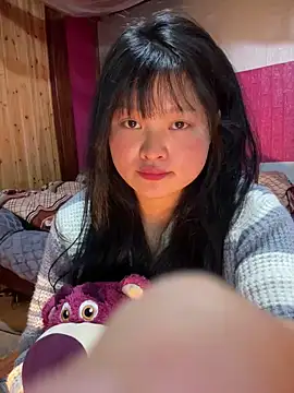Snapshot of Anges893 chatting on December 2024 07:35:02 AM Anges893 online show from December 2024 07:35:02 AM