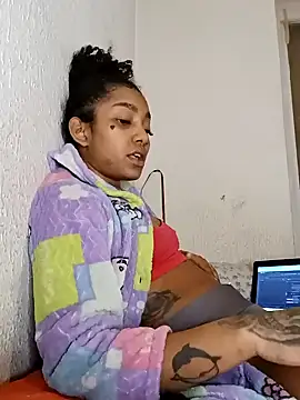 Snapshot of Laanegraofficial_ chatting on January 2025 08:04:01 PM Laanegraofficial online show from January 2025 08:04:01 PM