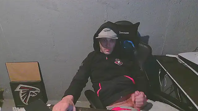 Snapshot of Superoz77 chatting on December 2024 05:21:01 AM Superoz77 online show from December 2024 05:21:01 AM