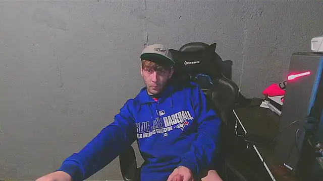 Snapshot of Superoz77 chatting on January 2025 04:06:01 AM Superoz77 online show from January 2025 04:06:01 AM