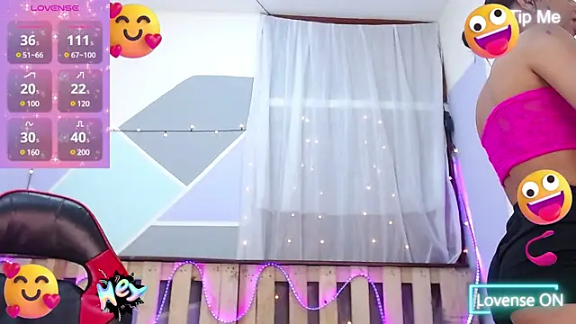 Lina10 online show from March 2025 12:22:01 PM