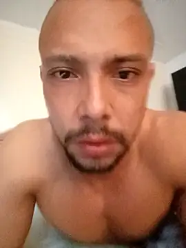 Thiago Summers online show from February 2026 12:09:02 PM