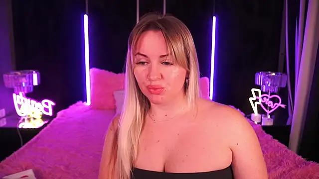 KiraCandyS online show from February 2025 08:49:01 PM