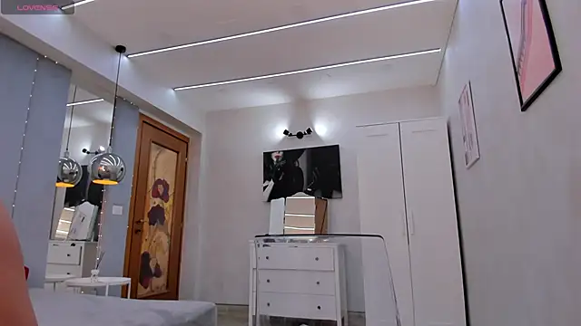 Jessy Jo online show from March 2025 10:43:02 AM