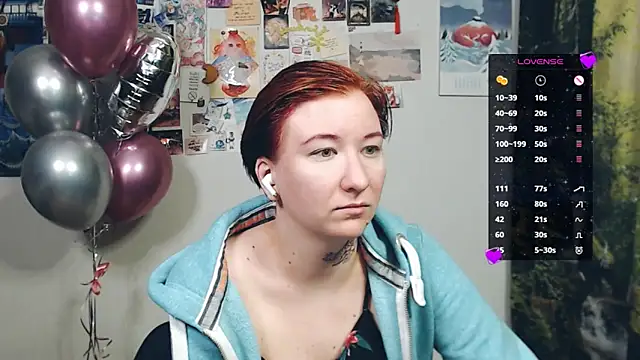 Snapshot of licentia__poetica chatting on February 2026 03:30:02 PM licentia poetica online show from February 2026 03:30:02 PM