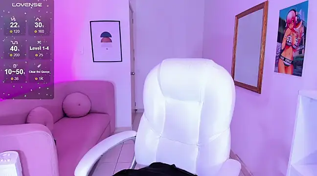 Snapshot of Angel_black_19 chatting on January 2025 02:04:01 PM Angel black 19 online show from January 2025 02:04:01 PM