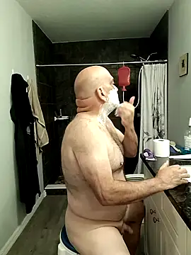 lou63ponce online show from December 2024 10:07:01 PM