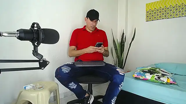 jayydenandjacob online show from February 2025 07:17:02 PM